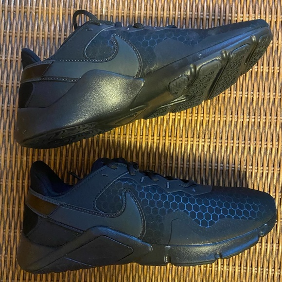 Nike Essential NWBox - Picture 3 of 4